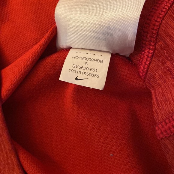 Nike pro men’s tank tops, size small red - Picture 4 of 4